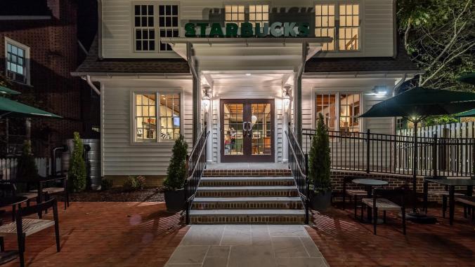 Starbucks in Williamsburg, Virginia